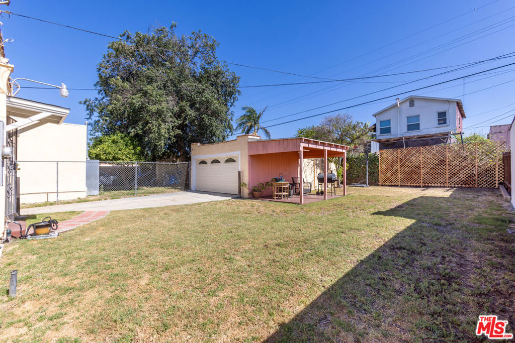 3140 W 74th Street