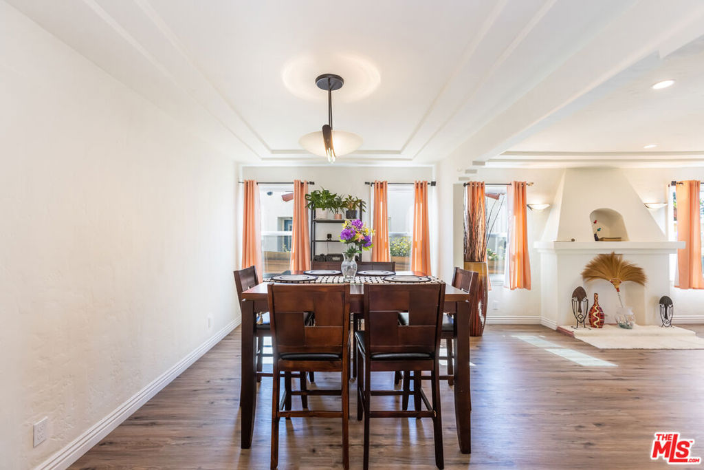 3140 W 74th Street