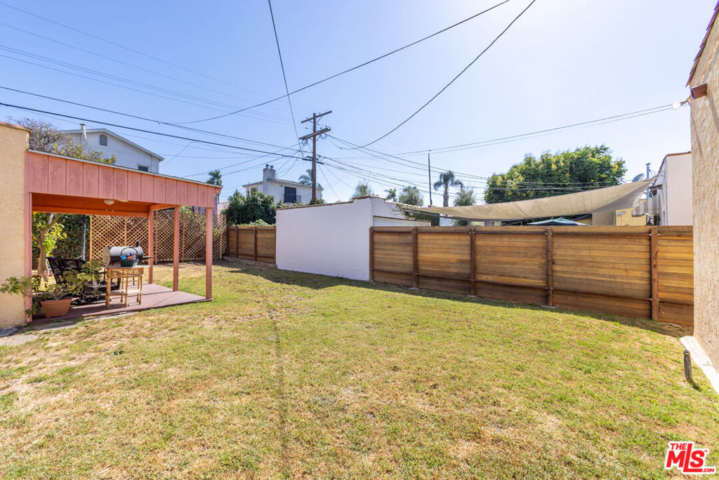 3140 W 74th Street