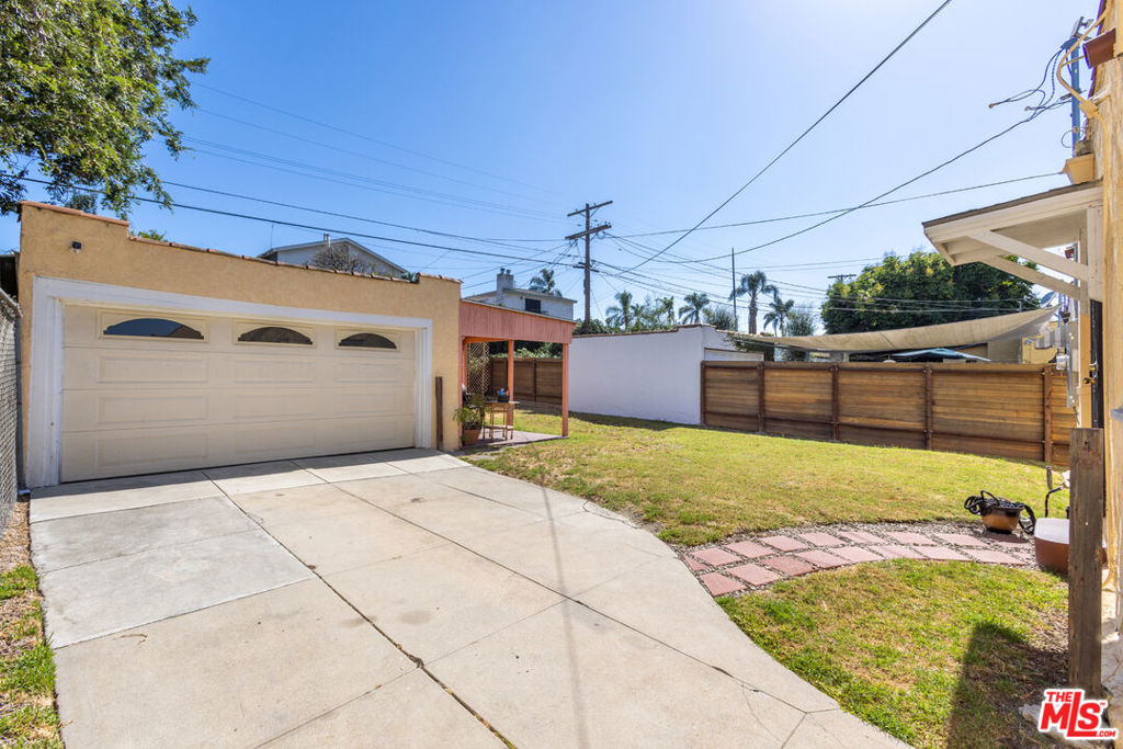 3140 W 74th Street