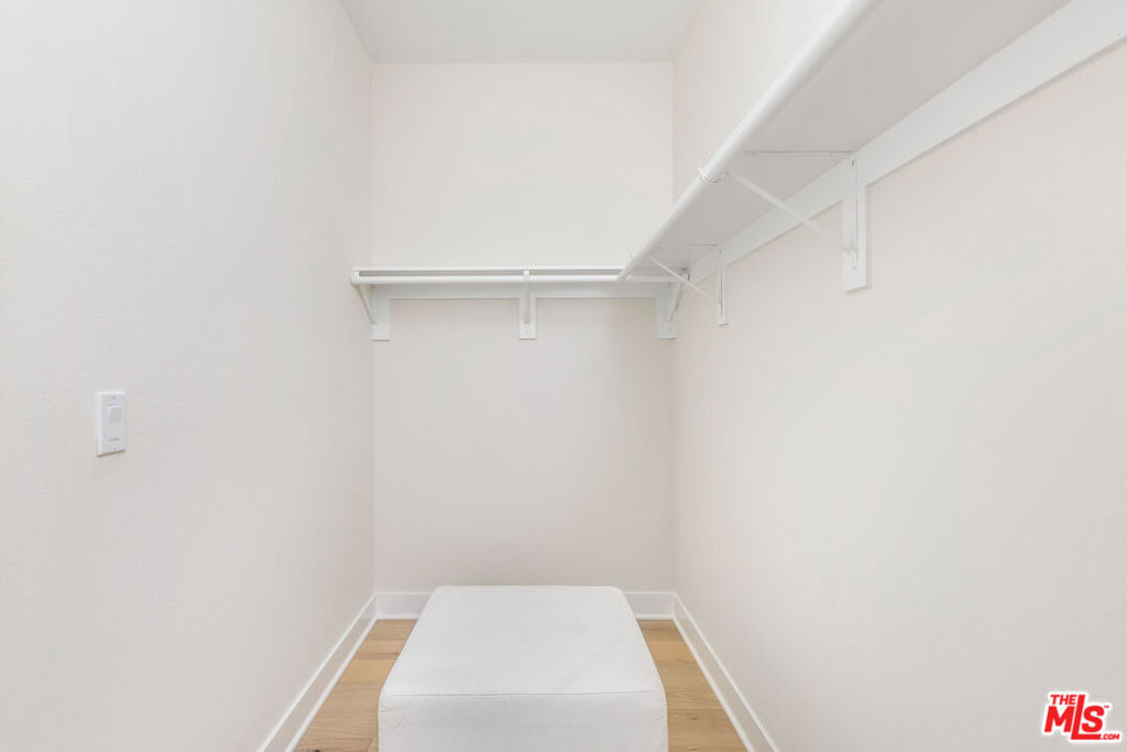 2573 Elden Ave Unit: D