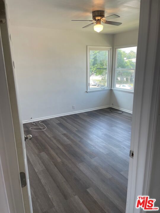 3310 3/4 W 77th Street