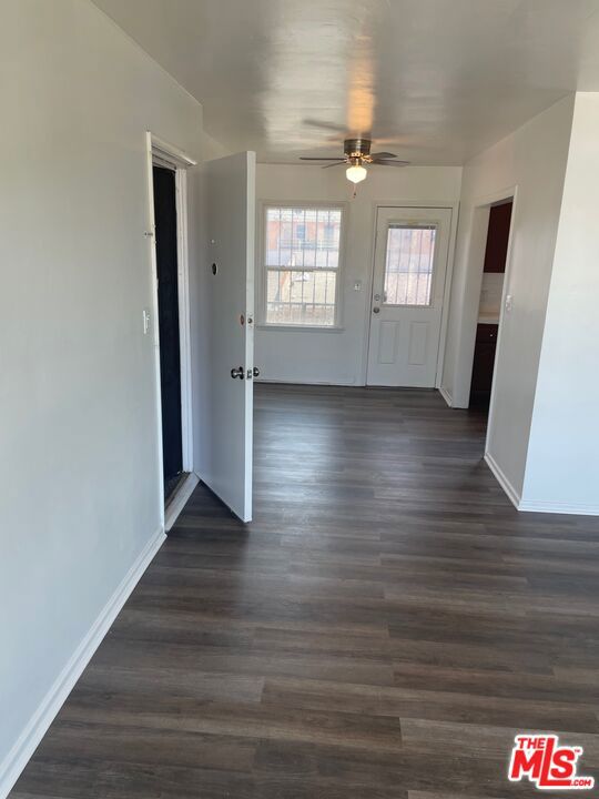 3310 3/4 W 77th Street