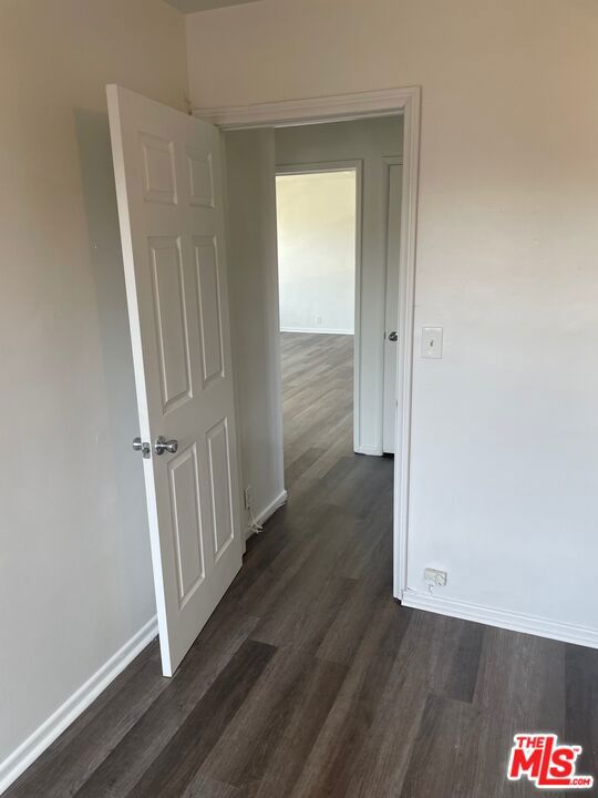 3310 3/4 W 77th Street