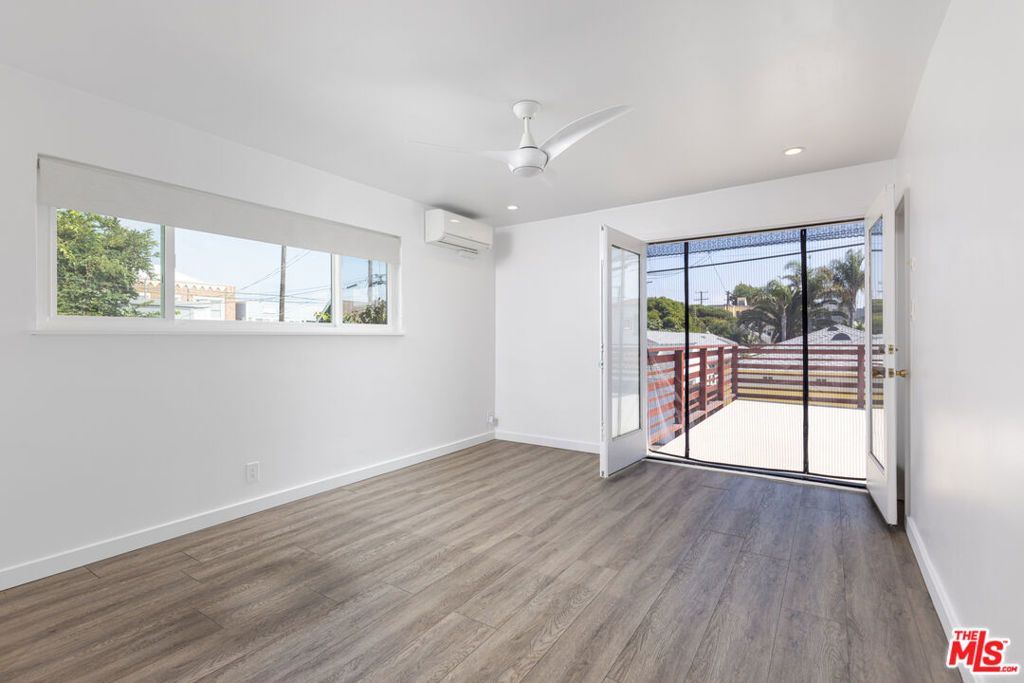 34 18th Ave Unit: 3