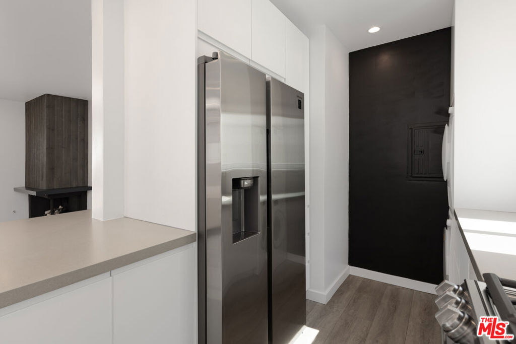 34 18th Ave Unit: 3