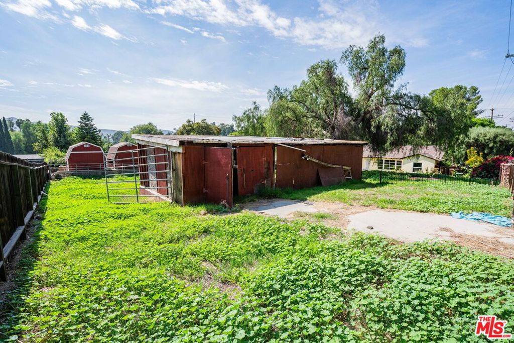 10550 Johanna Avenue