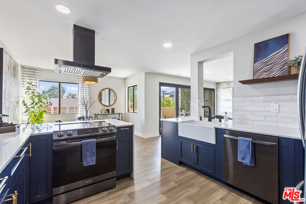 1010 Hammond Street Unit: 306