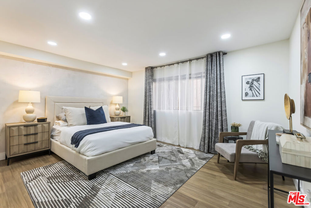 1010 Hammond Street Unit: 306