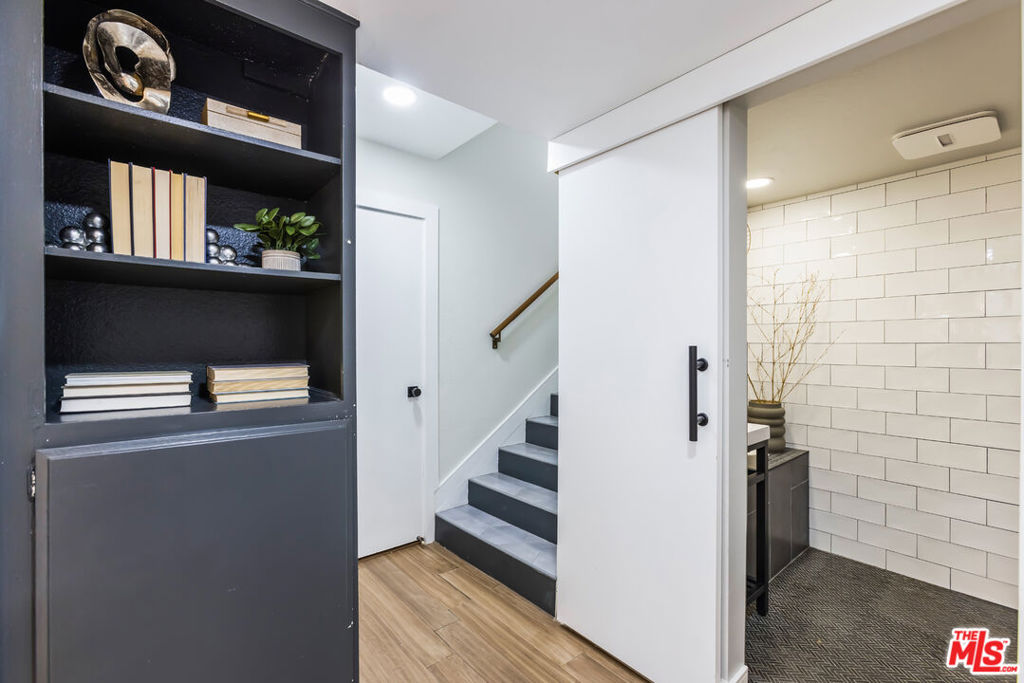 1010 Hammond Street Unit: 306