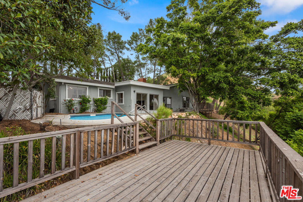 2526 Briarcrest Road