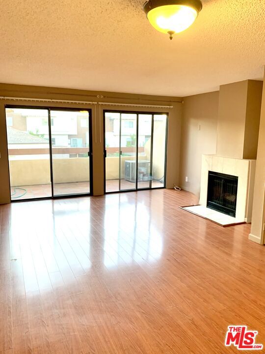 350 Burchett Street Unit: 226