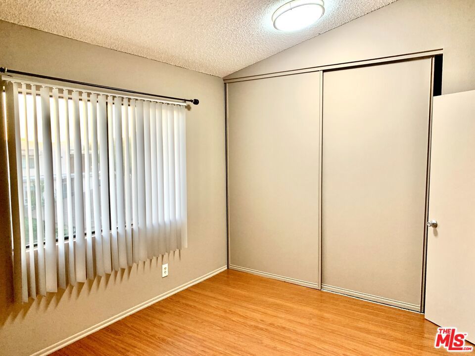 350 Burchett Street Unit: 226