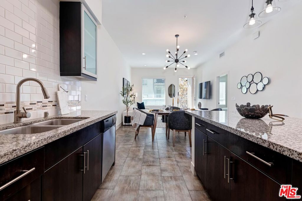 12920 Runway Road Unit: 241