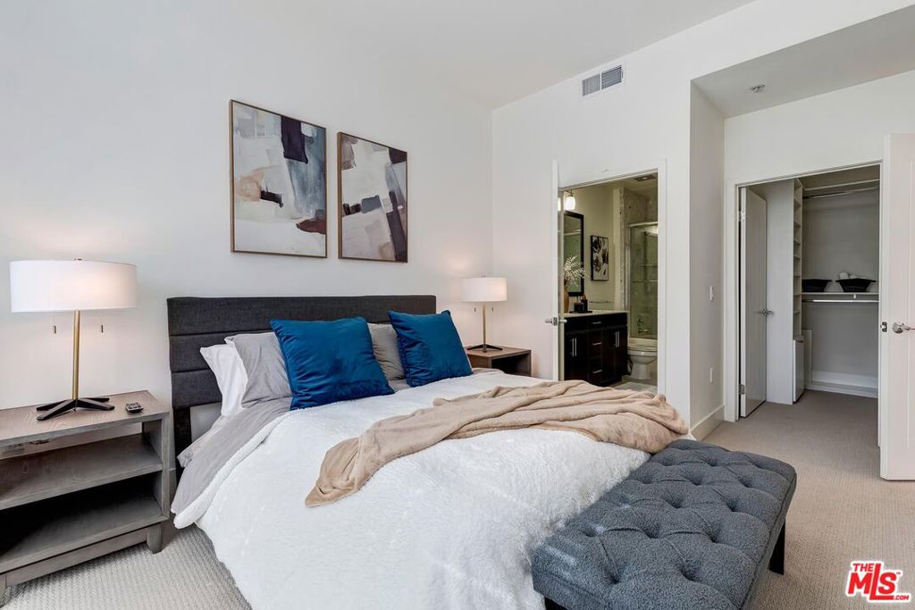 12920 Runway Road Unit: 241