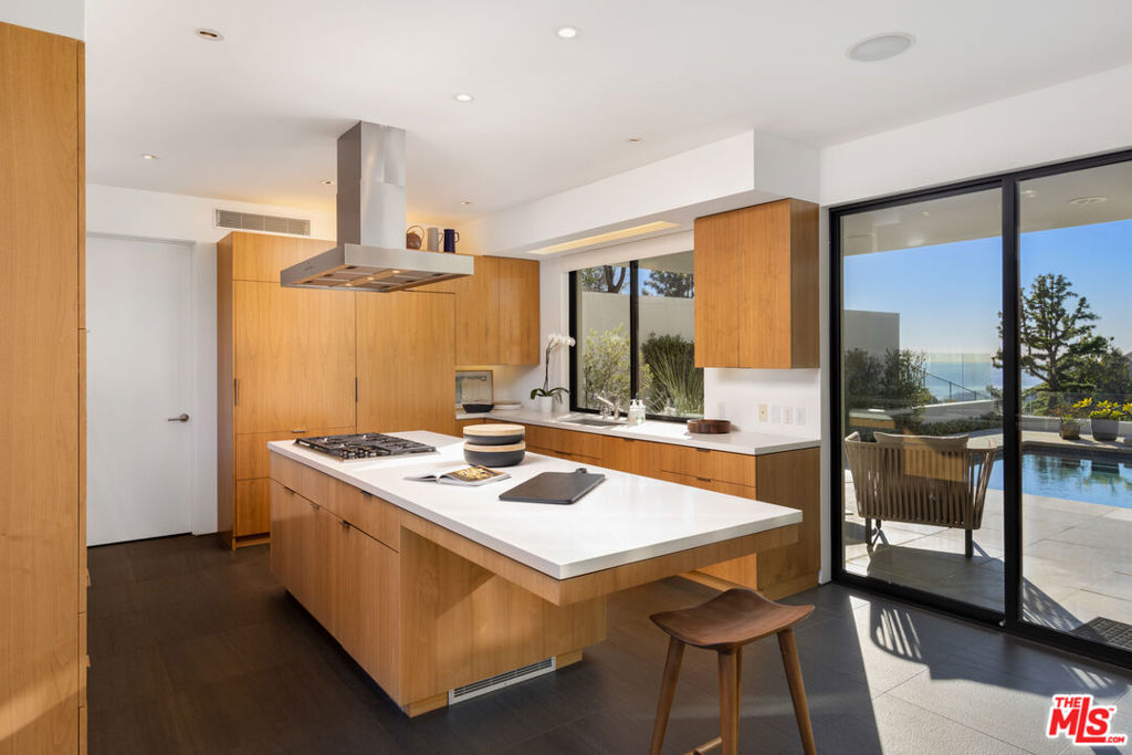 21900 Briarbluff Drive