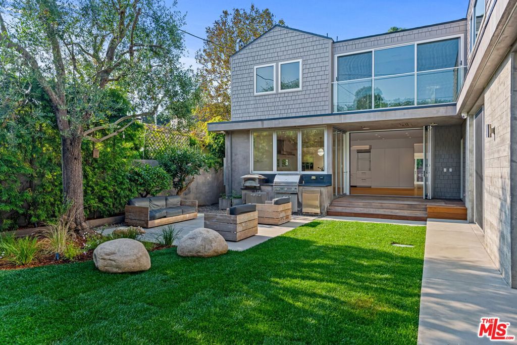 544 E Channel Road