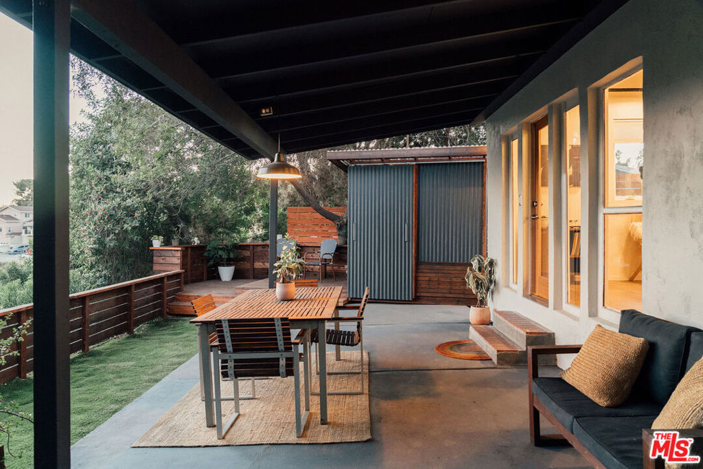 1191 N Bonnie Beach Place