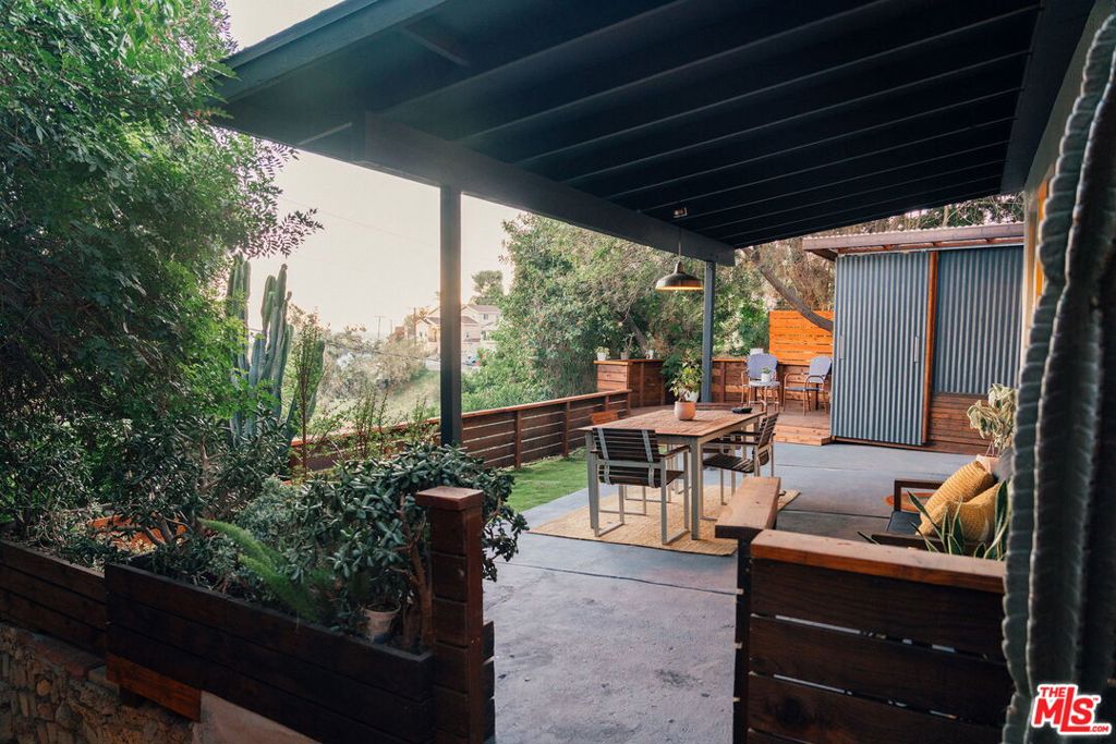 1191 N Bonnie Beach Place