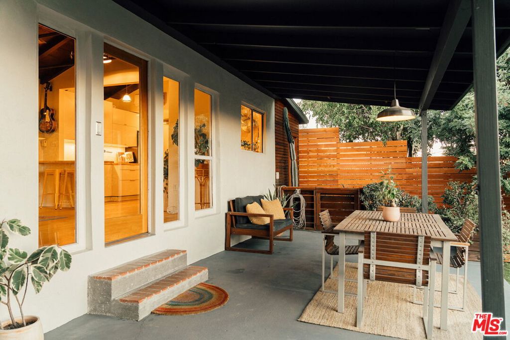 1191 N Bonnie Beach Place