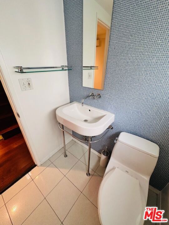 621 N Orlando Avenue Unit: 10 