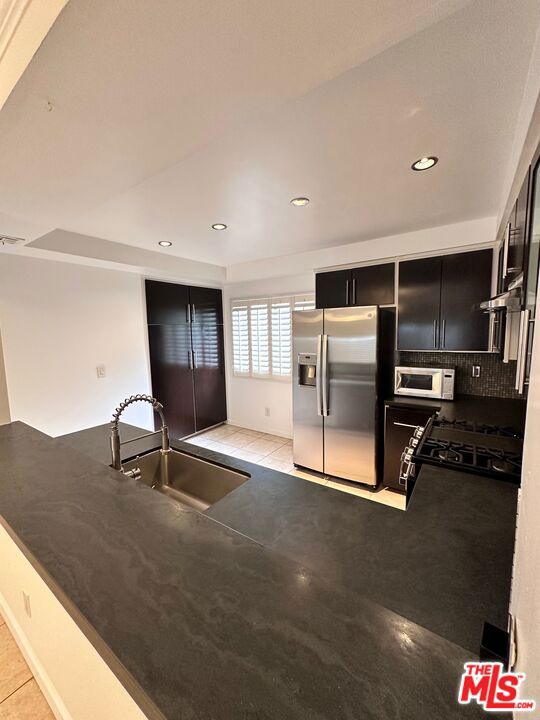 621 N Orlando Avenue Unit: 10 