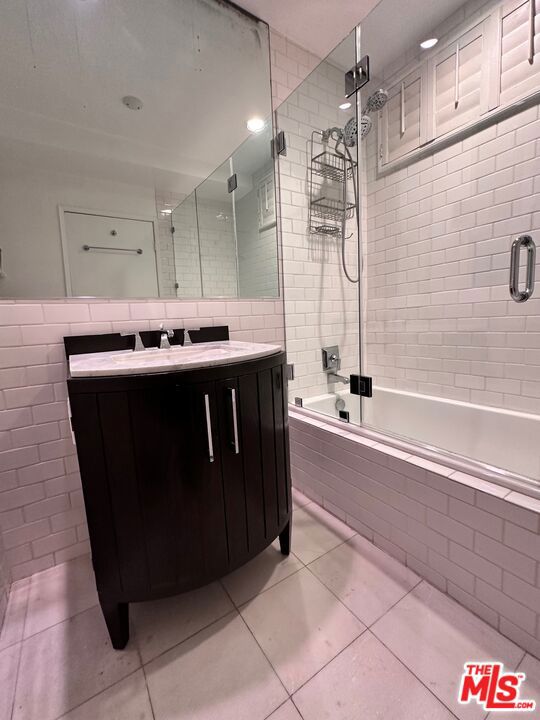 621 N Orlando Avenue Unit: 10 