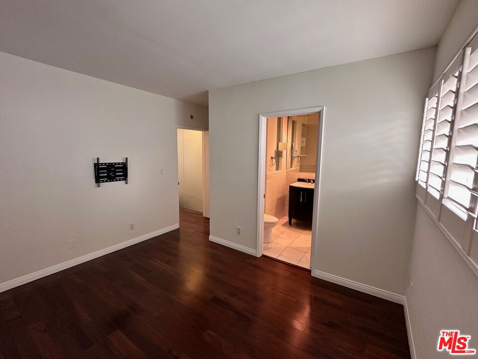 621 N Orlando Avenue Unit: 10 