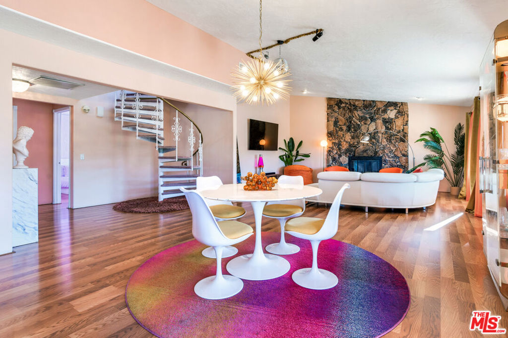 7731 Arrowhead Drive