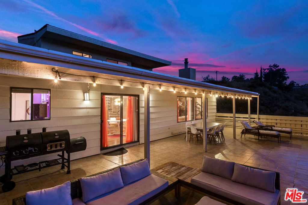 7731 Arrowhead Drive