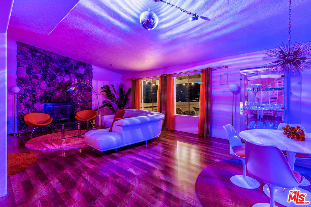 7731 Arrowhead Drive