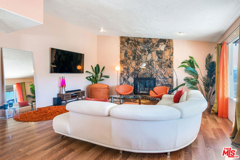 7731 Arrowhead Drive