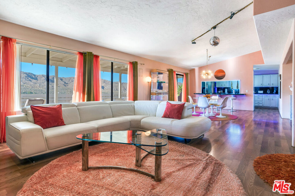 7731 Arrowhead Drive