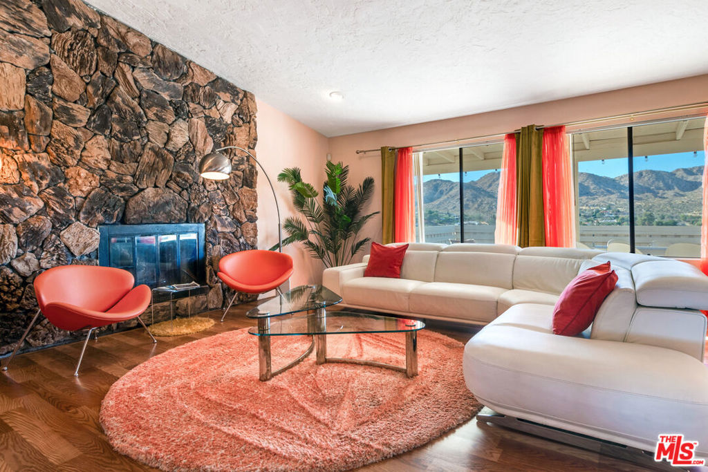 7731 Arrowhead Drive