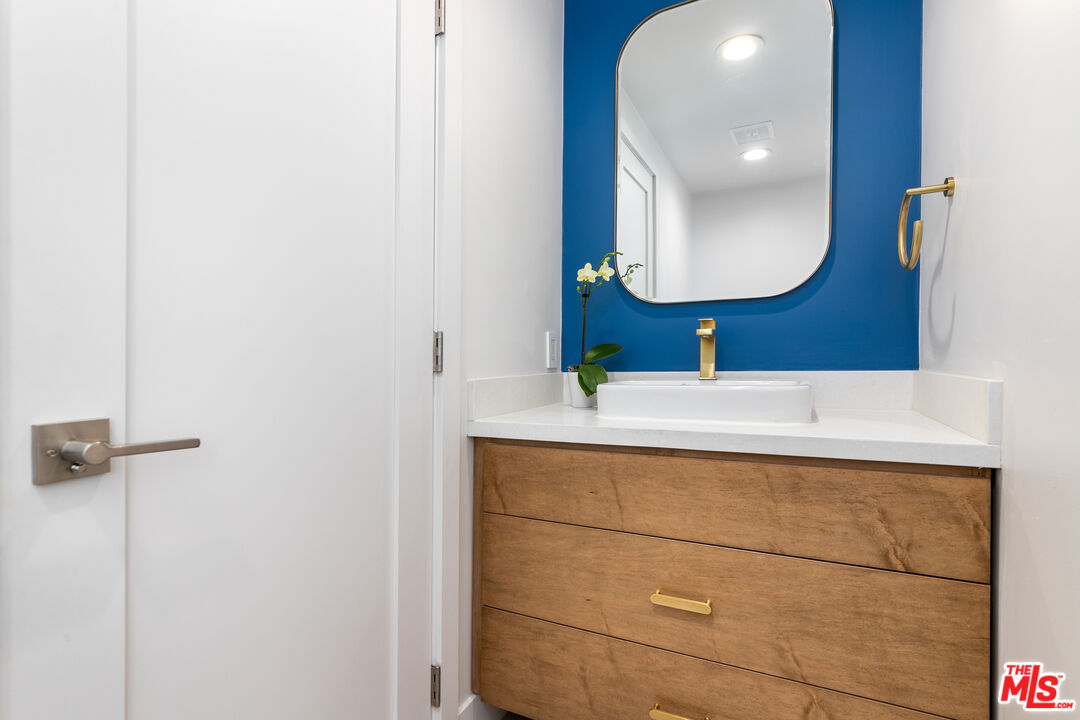 17145 Palisades Cir Unit: 90