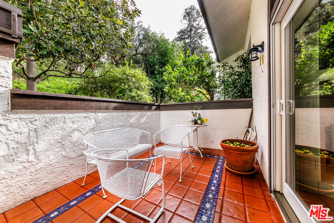 17145 Palisades Cir Unit: 90