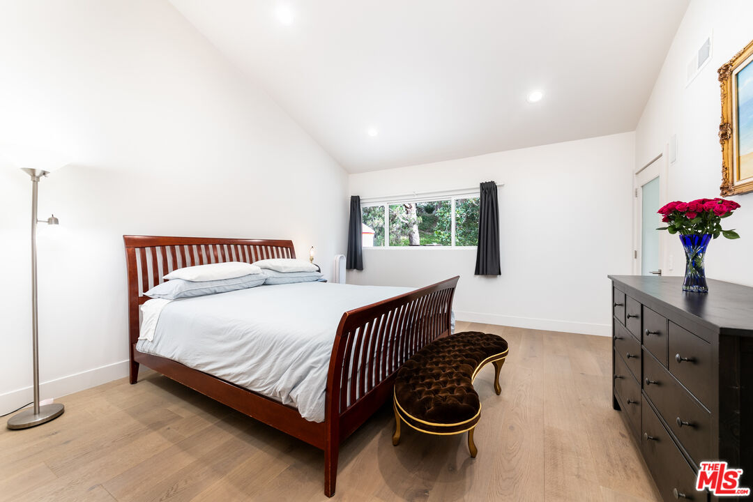 17145 Palisades Cir Unit: 90