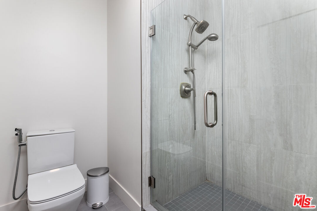 17145 Palisades Cir Unit: 90