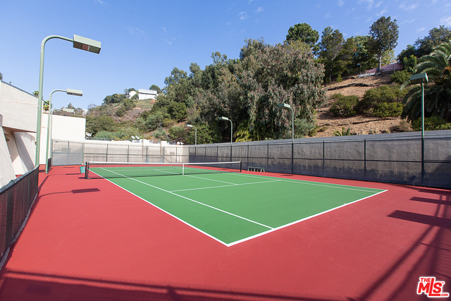 11687 Bellagio Rd Unit: #4