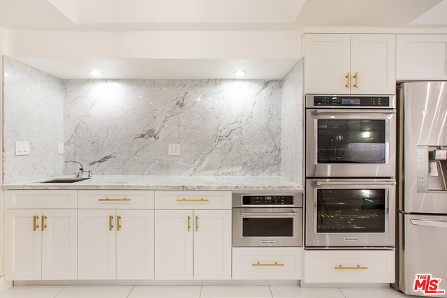 11687 Bellagio Rd Unit: #4