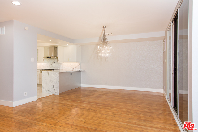 11687 Bellagio Rd Unit: #4