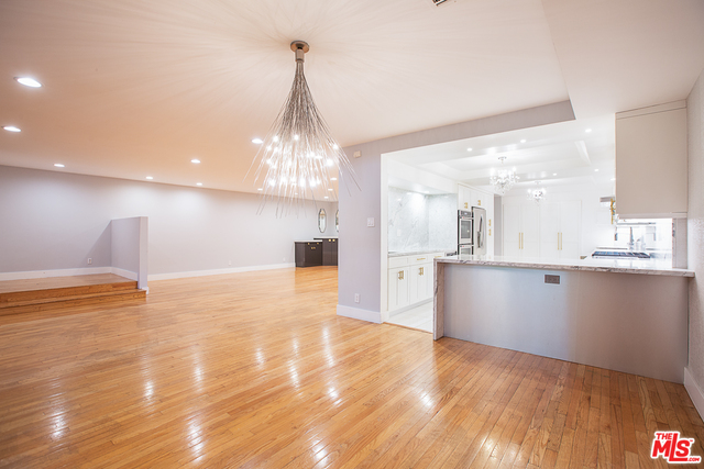 11687 Bellagio Rd Unit: #4