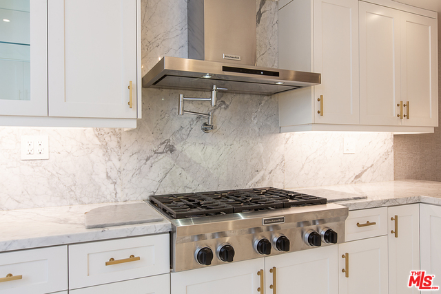 11687 Bellagio Rd Unit: #4