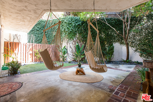 11687 Bellagio Rd Unit: #4