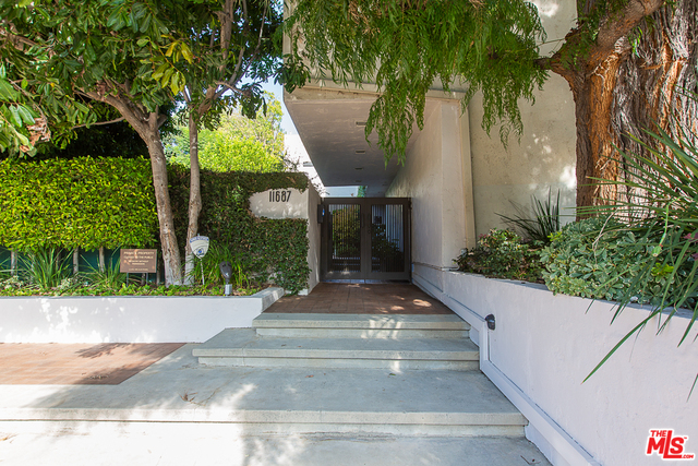 11687 Bellagio Rd Unit: #4