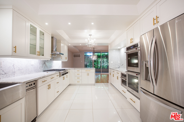 11687 Bellagio Rd Unit: #4