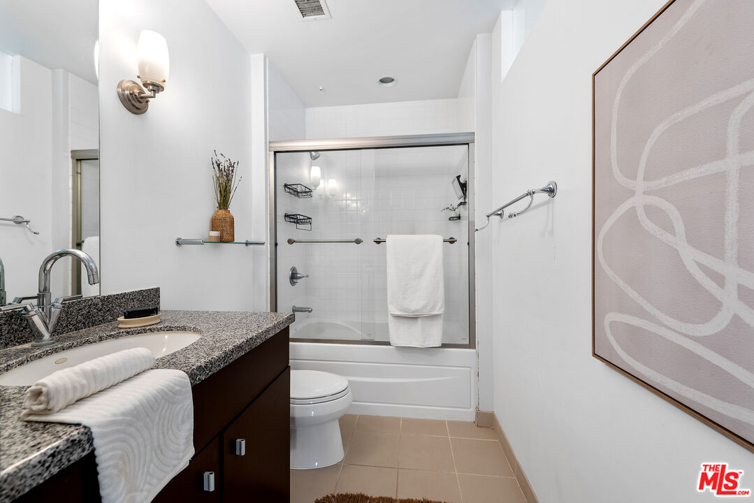 1100 Wilshire Blvd Unit: 2101