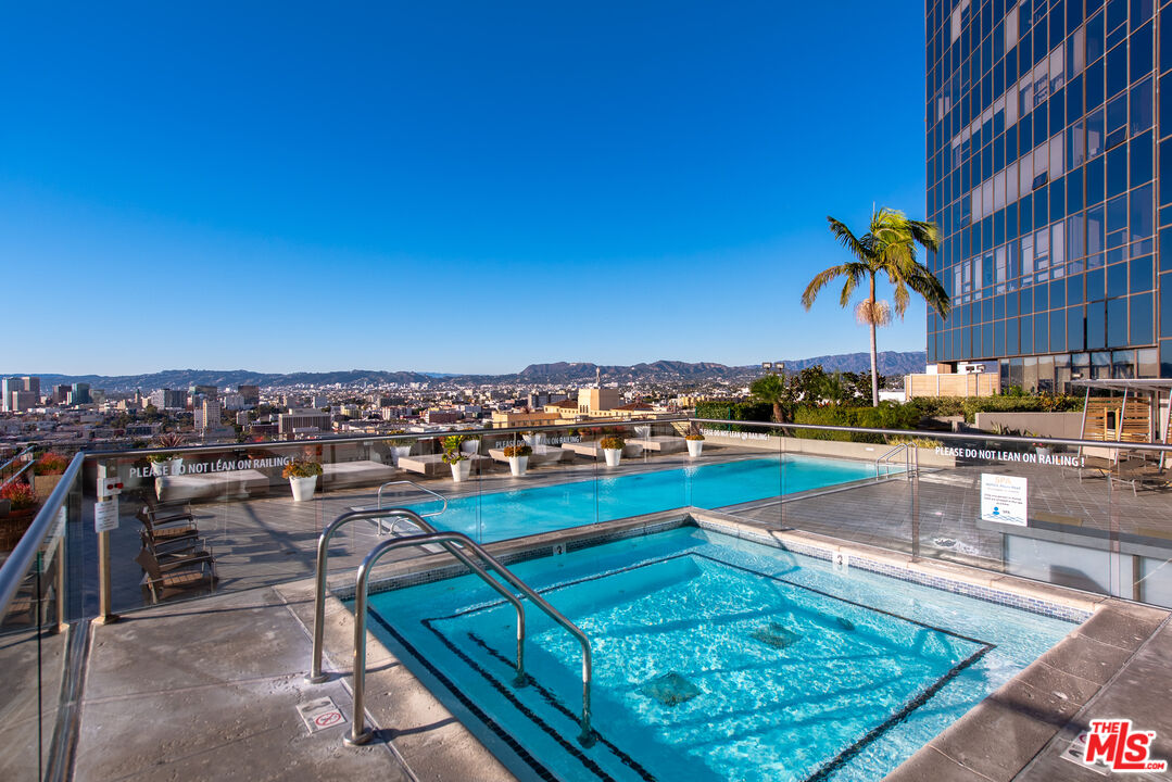 1100 Wilshire Blvd Unit: 2101