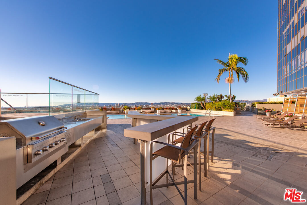 1100 Wilshire Blvd Unit: 2101