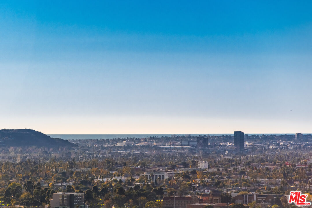 1100 Wilshire Blvd Unit: 2101